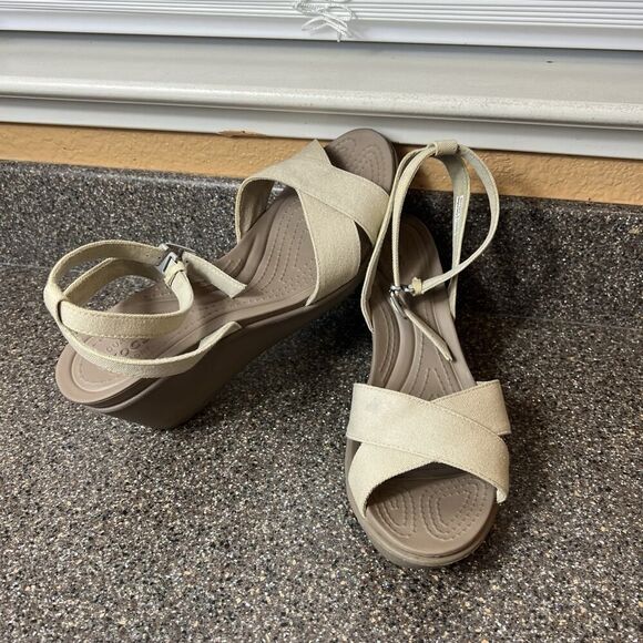 Crocs Dual Comfort Sandals Women's Size 11 Canvas Ivory Ankle Strap Wedge Casual - Picture 2 of 11